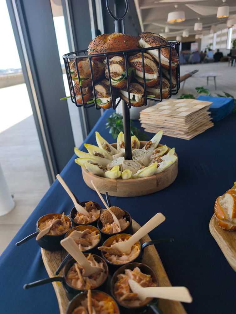 7125ef27-bb2a-49ed-8f4a-fba97de655d6