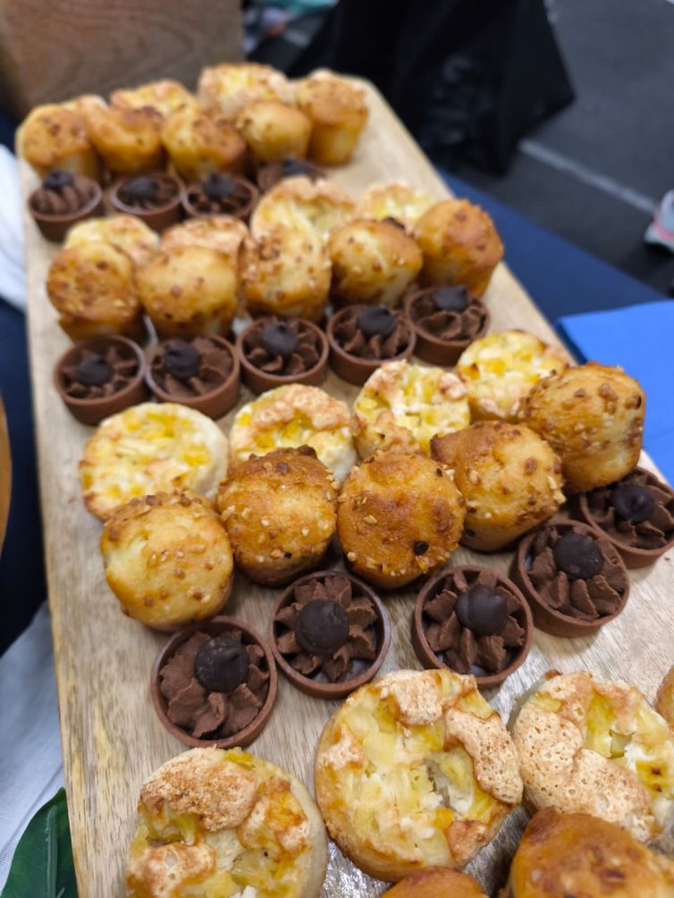 9f5393ab-4f35-4dd5-b3e9-f1a06be2b1e4