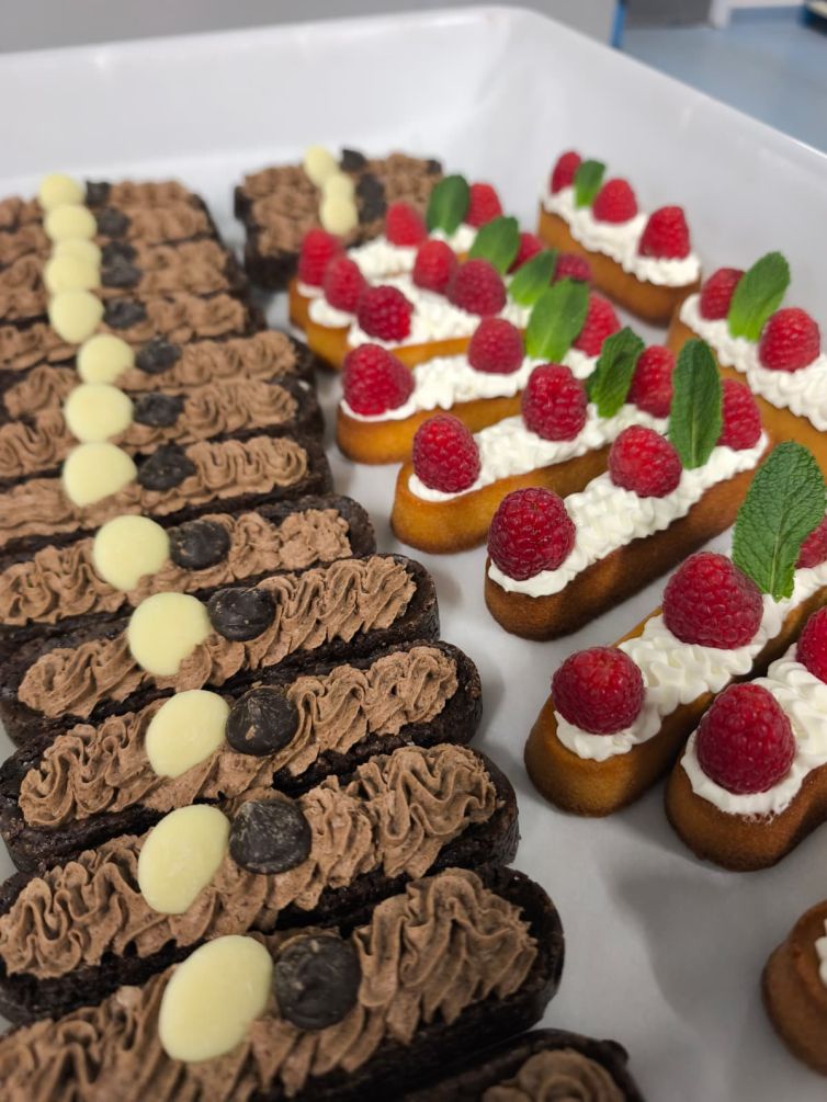 eafa8598-9f32-49c4-b4ea-61678c9db62b